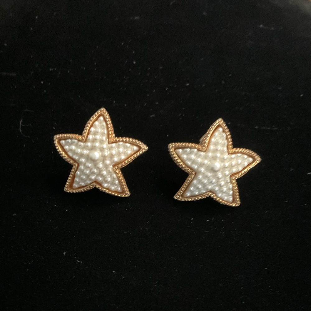 VINTAGE STARFISH GOLD TONE‎ EARRINGS